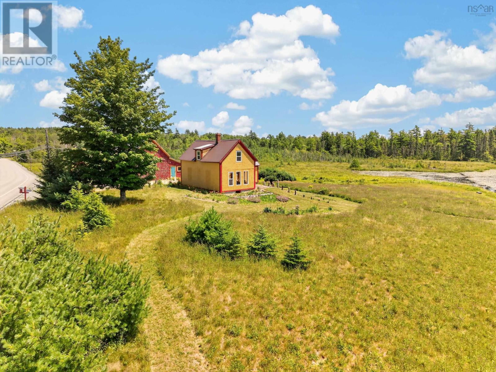 5265 Highway 208 Property Photo 12