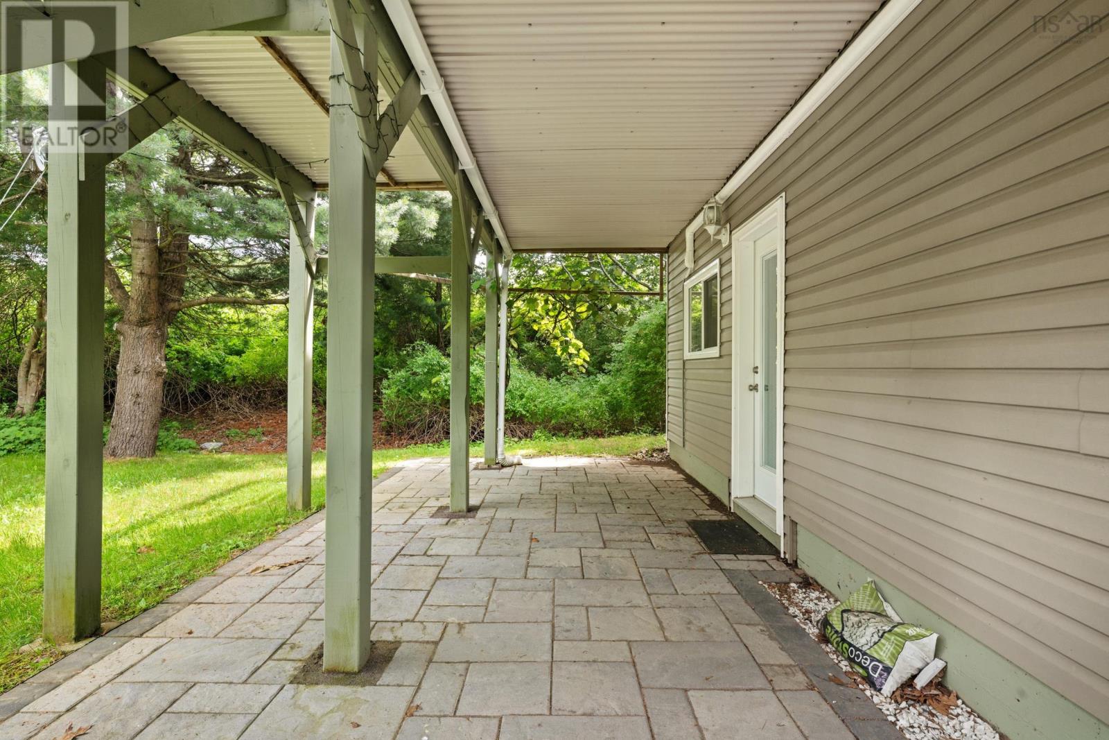 299 Spencer Avenue Property Photo 43