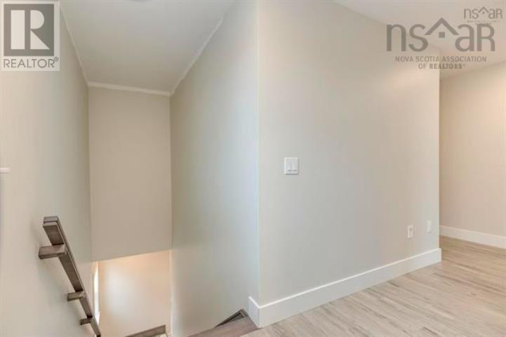 103 Flatrock Crescent Property Photo 23