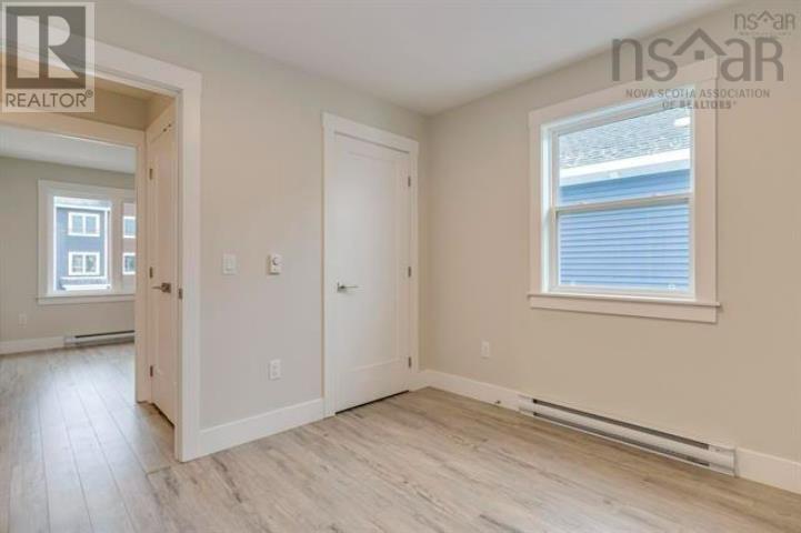 103 Flatrock Crescent Property Photo 35