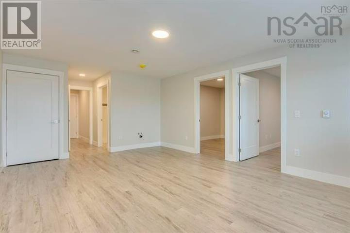 103 Flatrock Crescent Property Photo 37