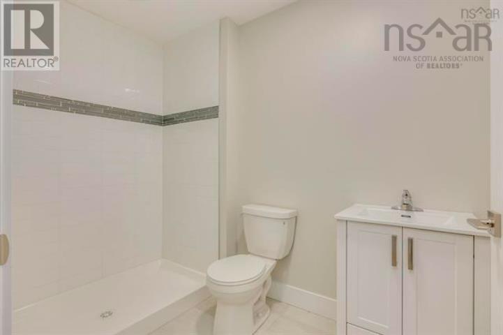 103 Flatrock Crescent Property Photo 40
