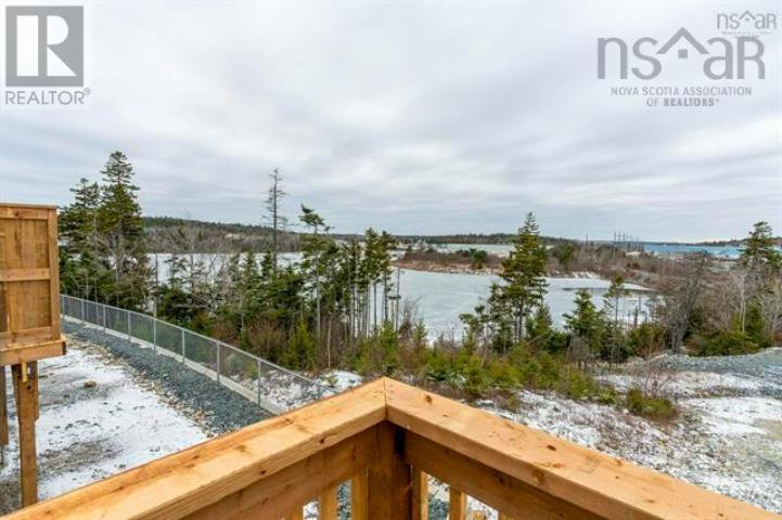 103 Flatrock Crescent Property Photo 47