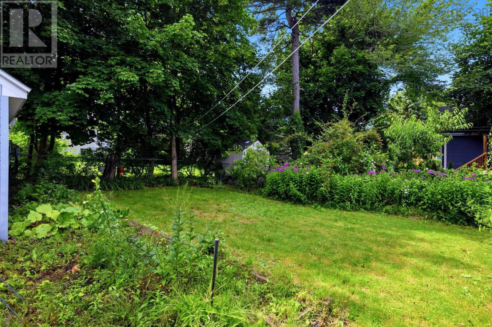 828 Bridges Street Property Photo 31