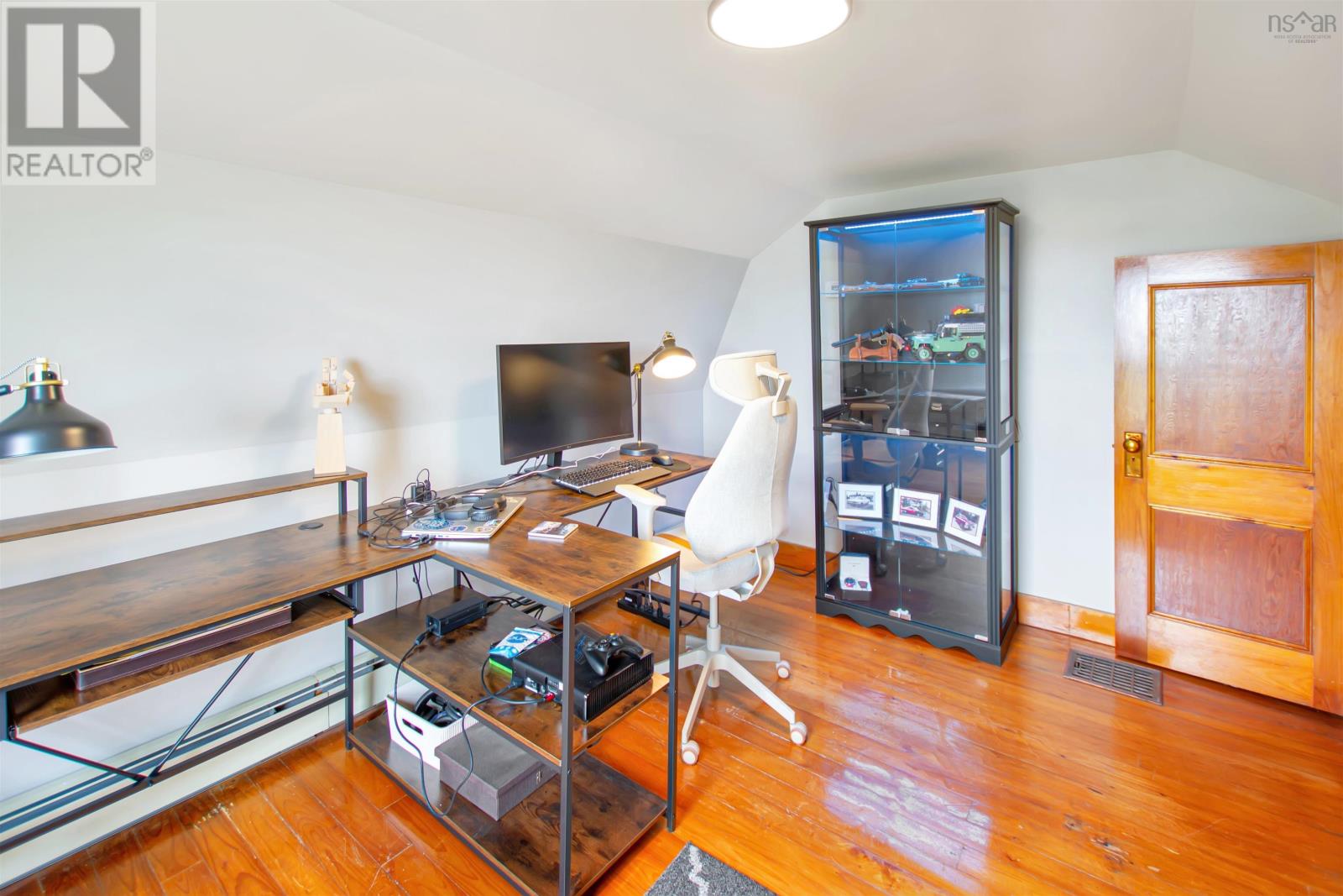 21 Sams Road Property Photo 29