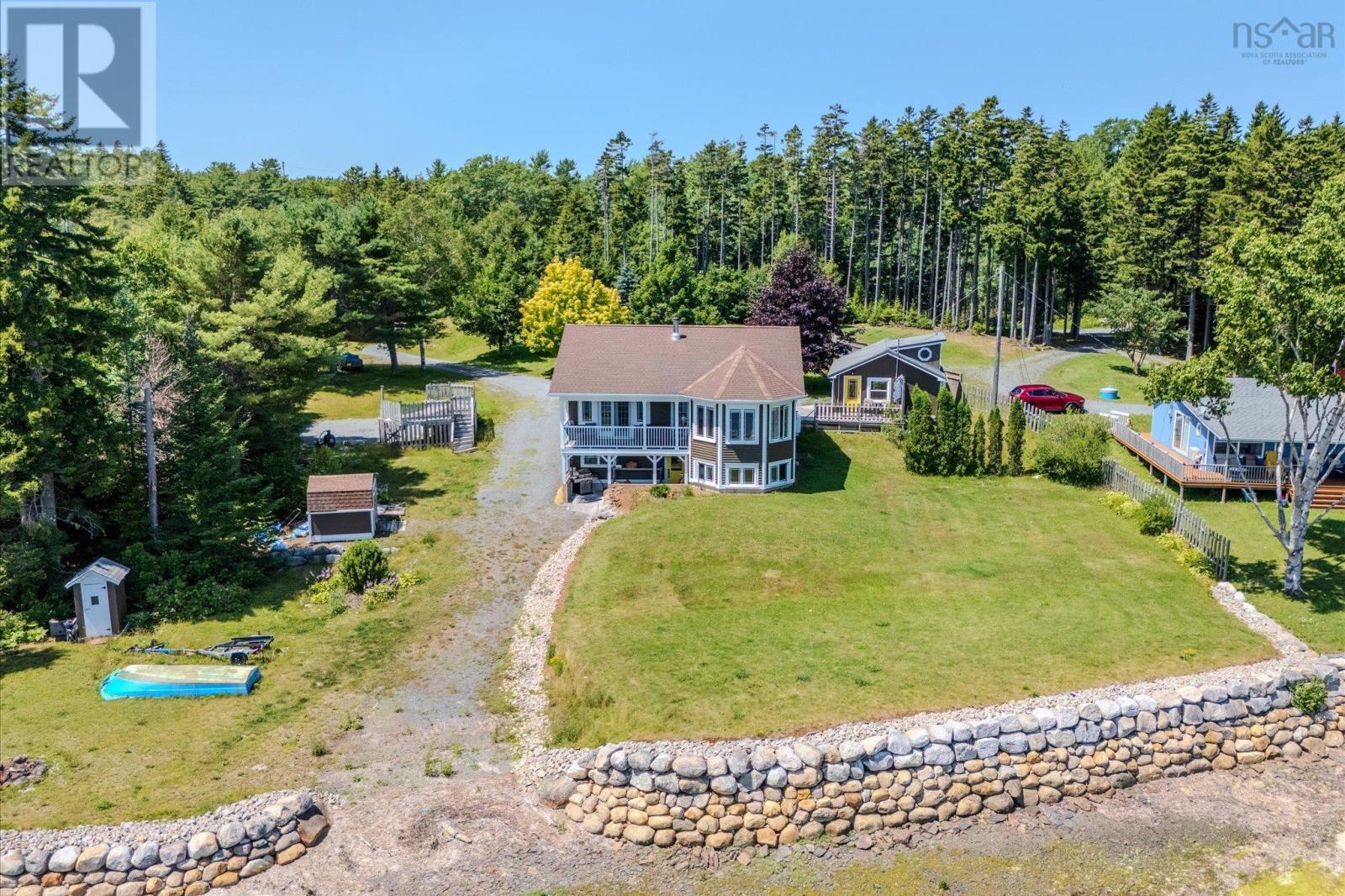 119 Indian Path Road Property Photo 10
