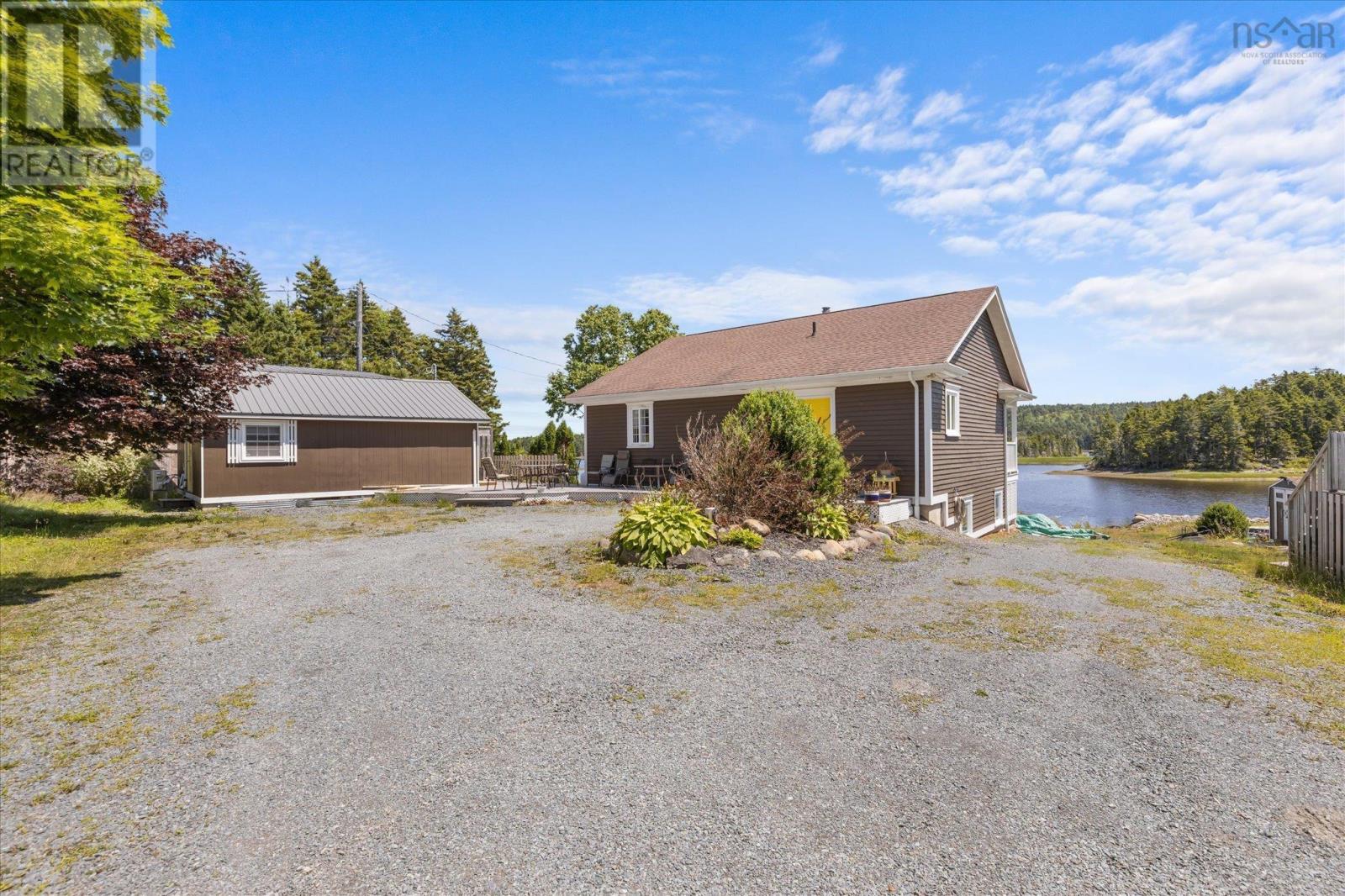 119 Indian Path Road Property Photo 12