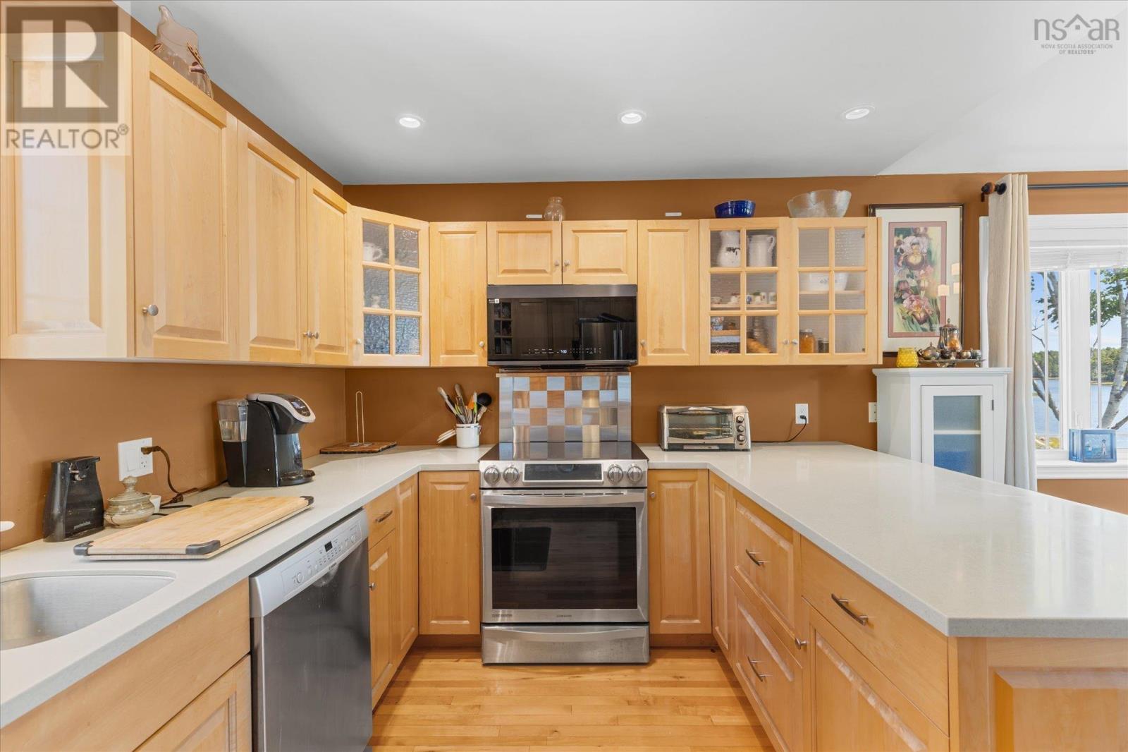 119 Indian Path Road Property Photo 16