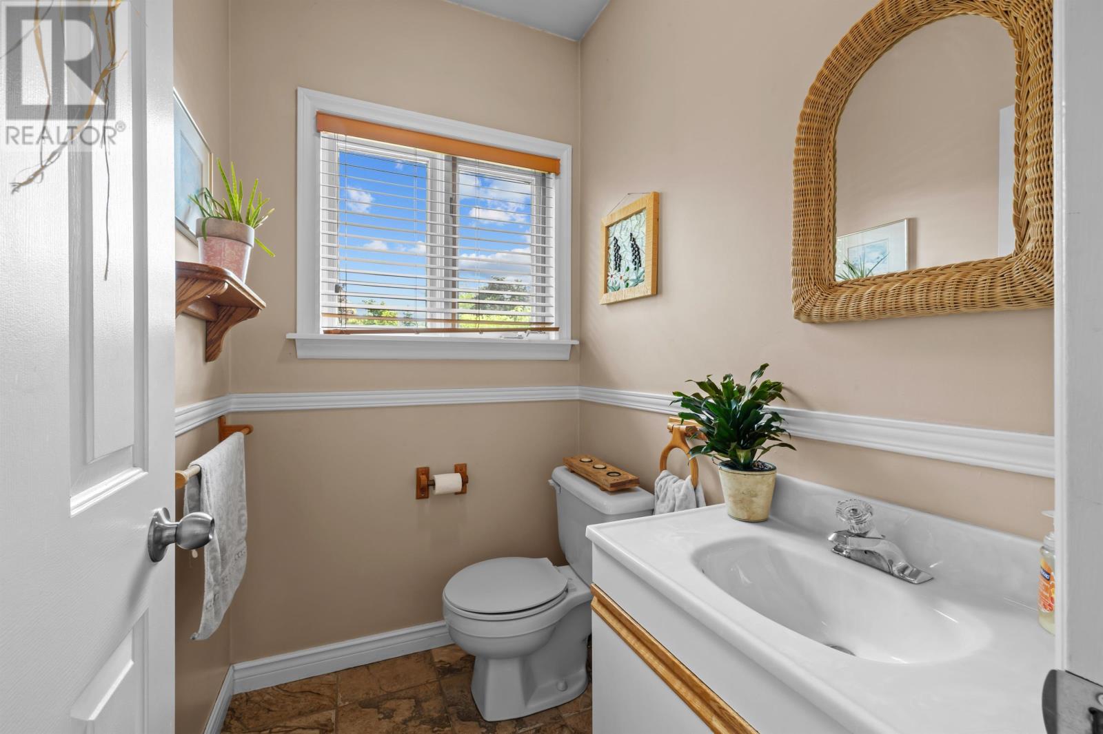 9 Ash Drive Property Photo 11