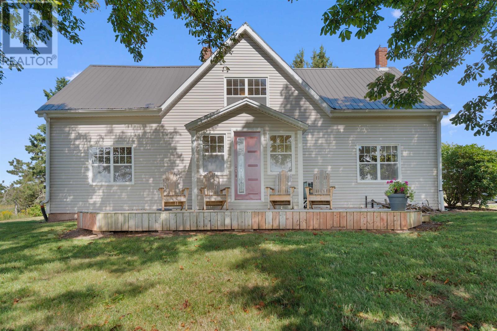 882 Point Prim Road Property Photo 1