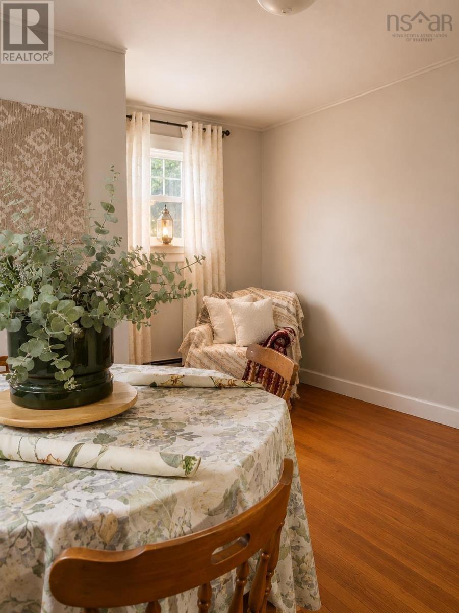 61 Leonard Street Property Photo 12