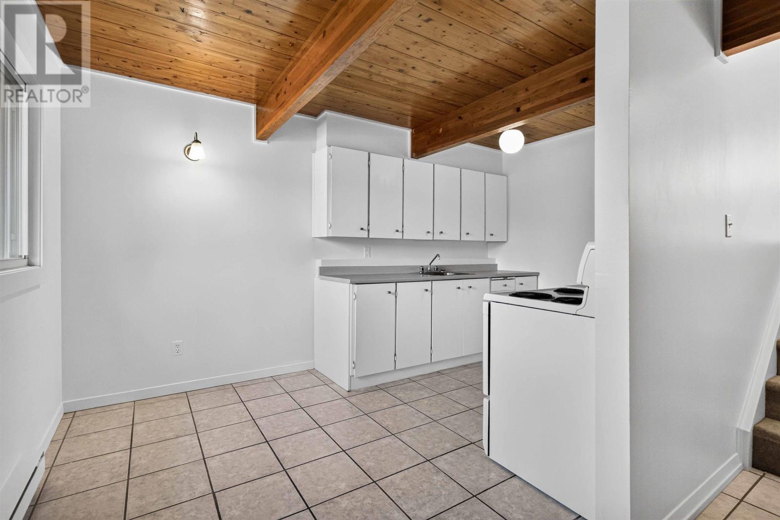 27 Drumdonald Road Property Photo 5