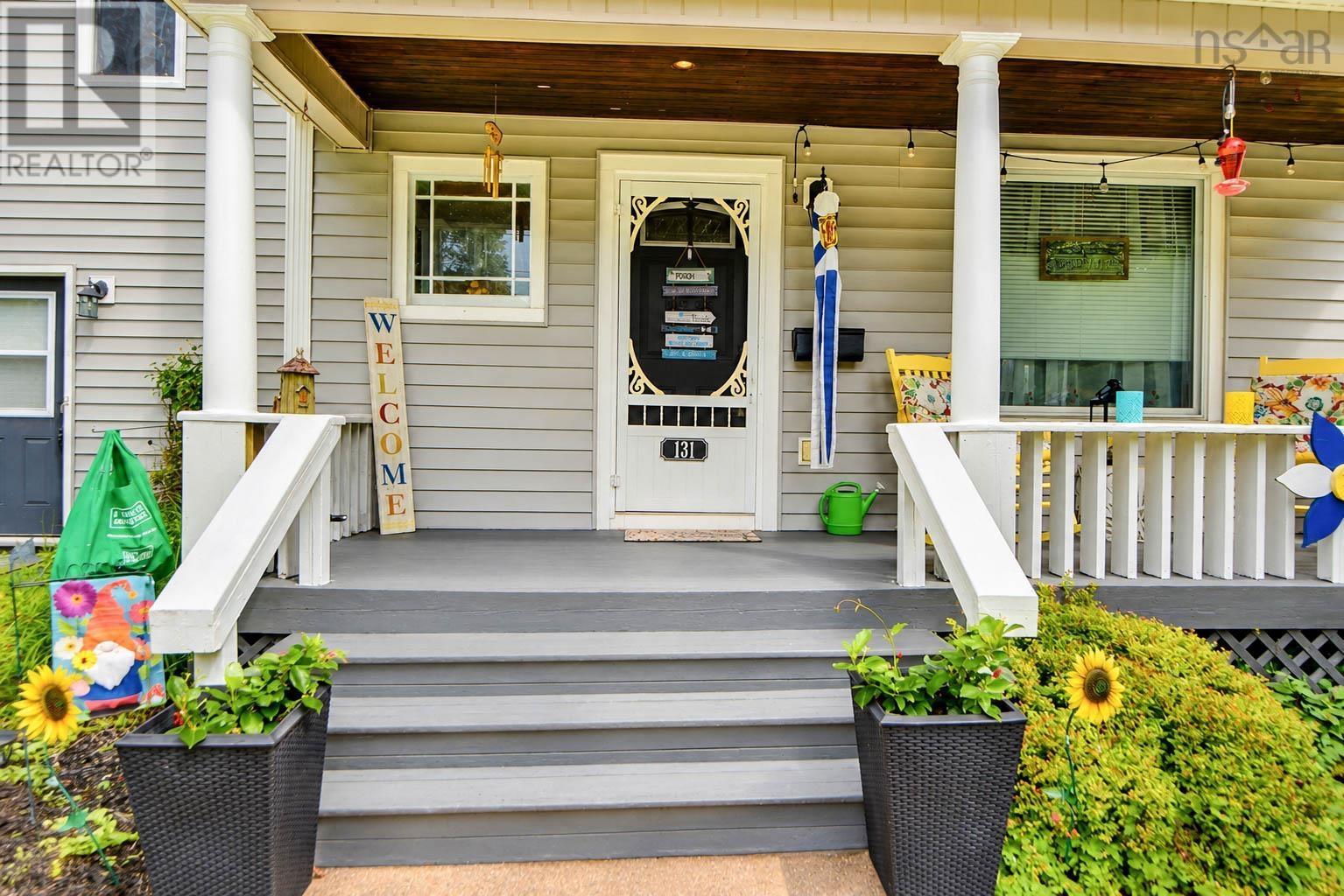 131 Maple Avenue Property Photo 2
