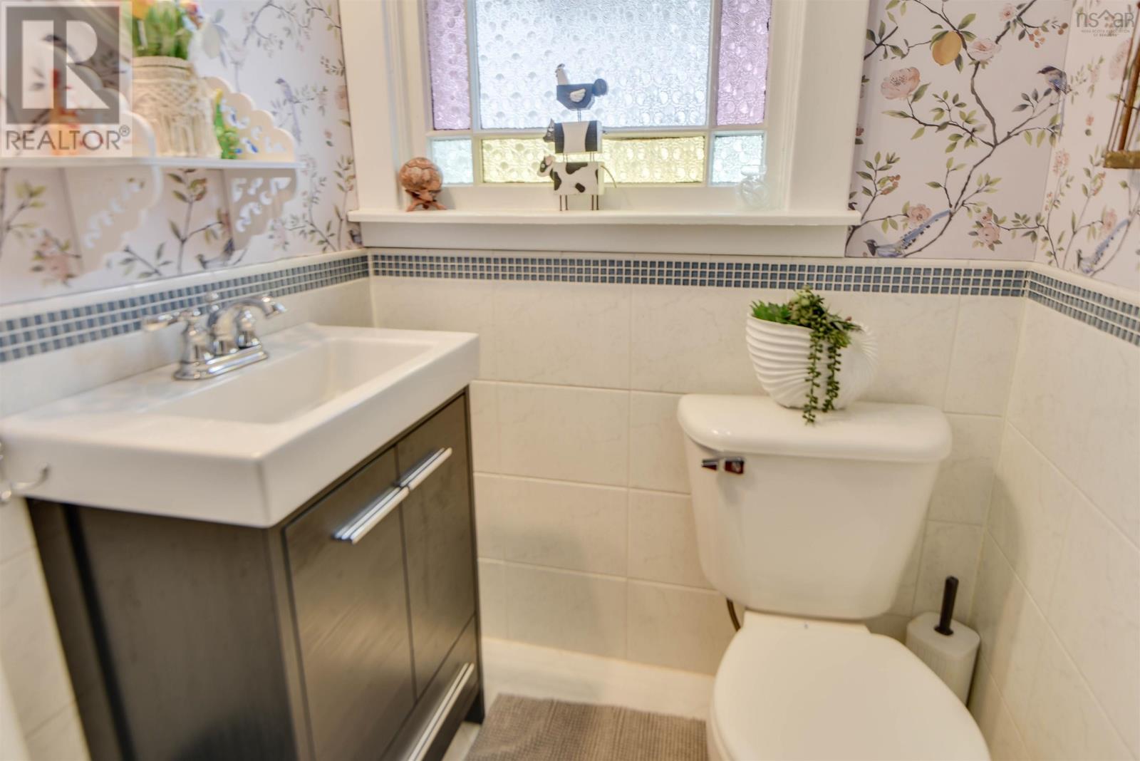 131 Maple Avenue Property Photo 42