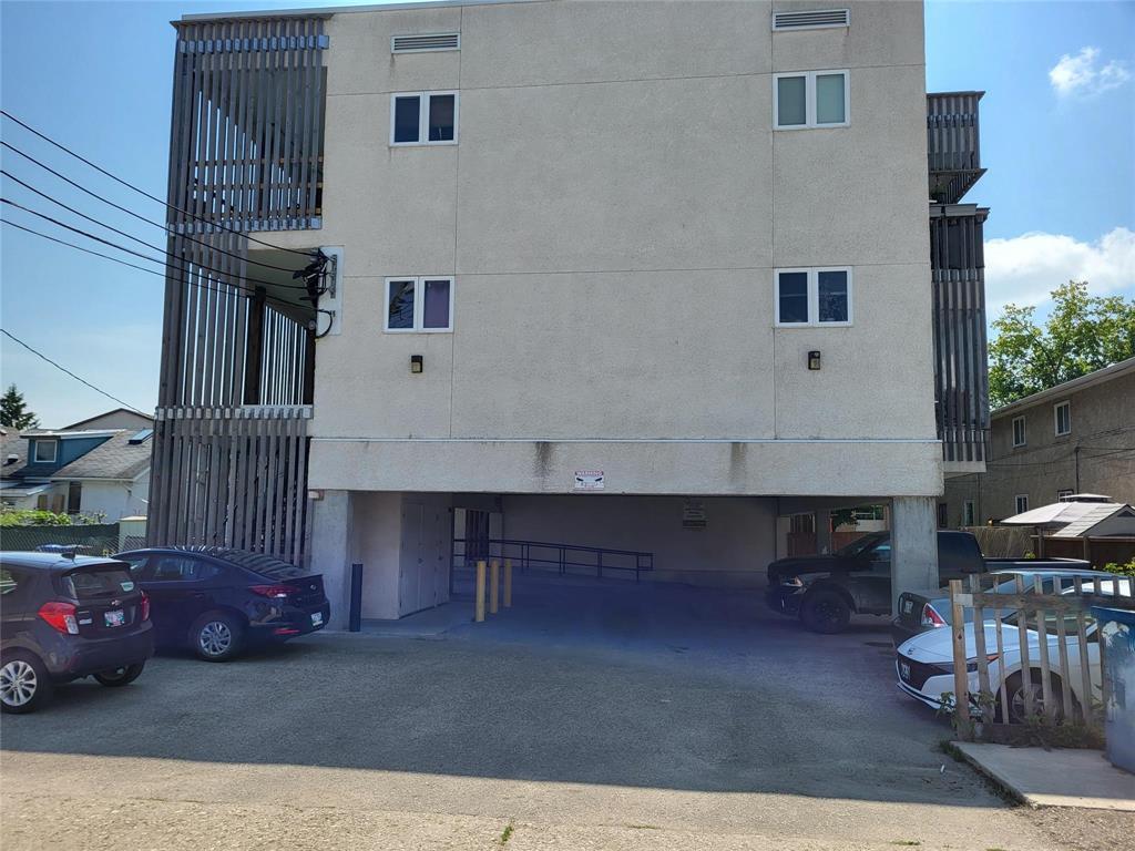 5 387 Talbot Avenue Property Photo 1