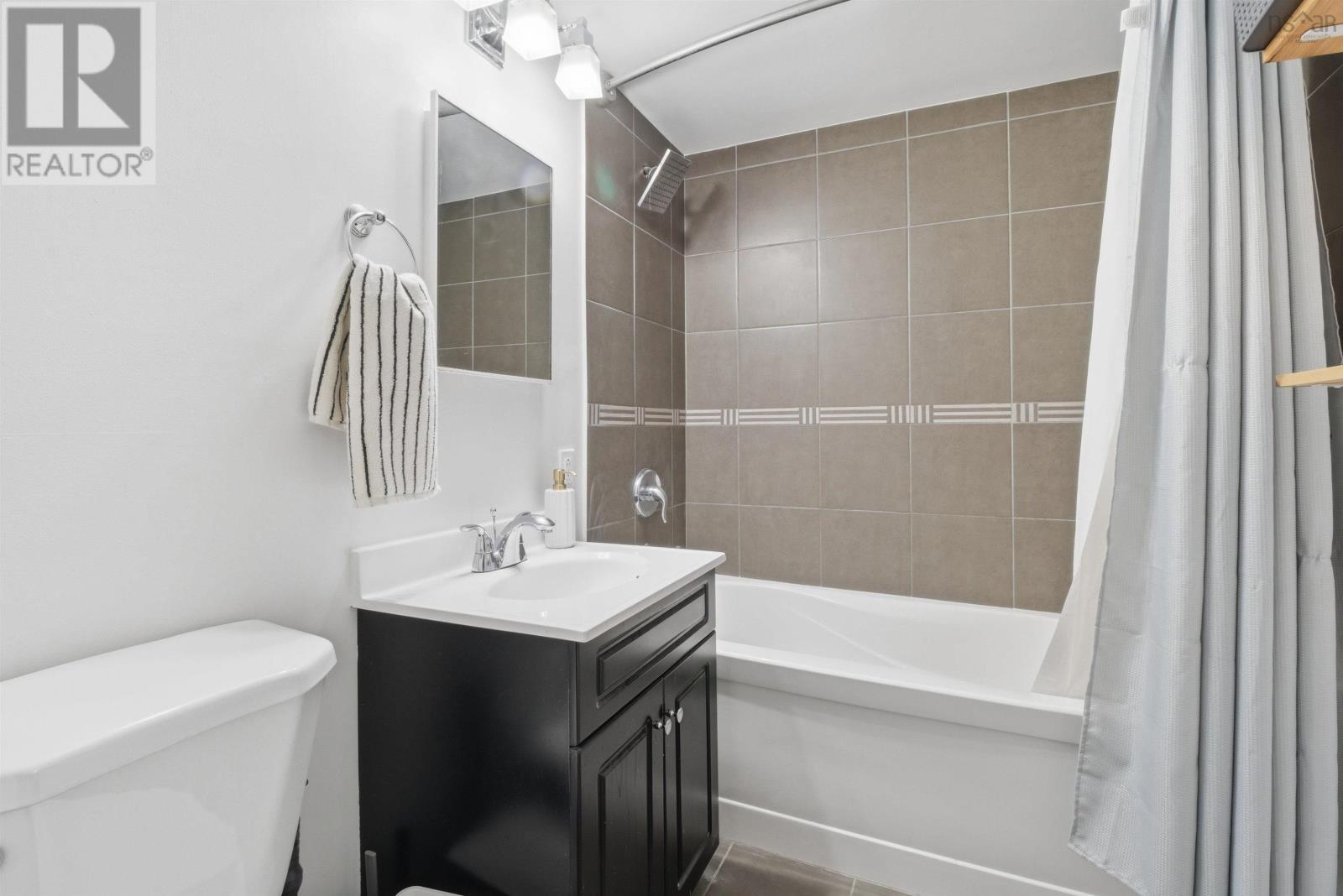 806 5959 Spring Garden Road Property Photo 13