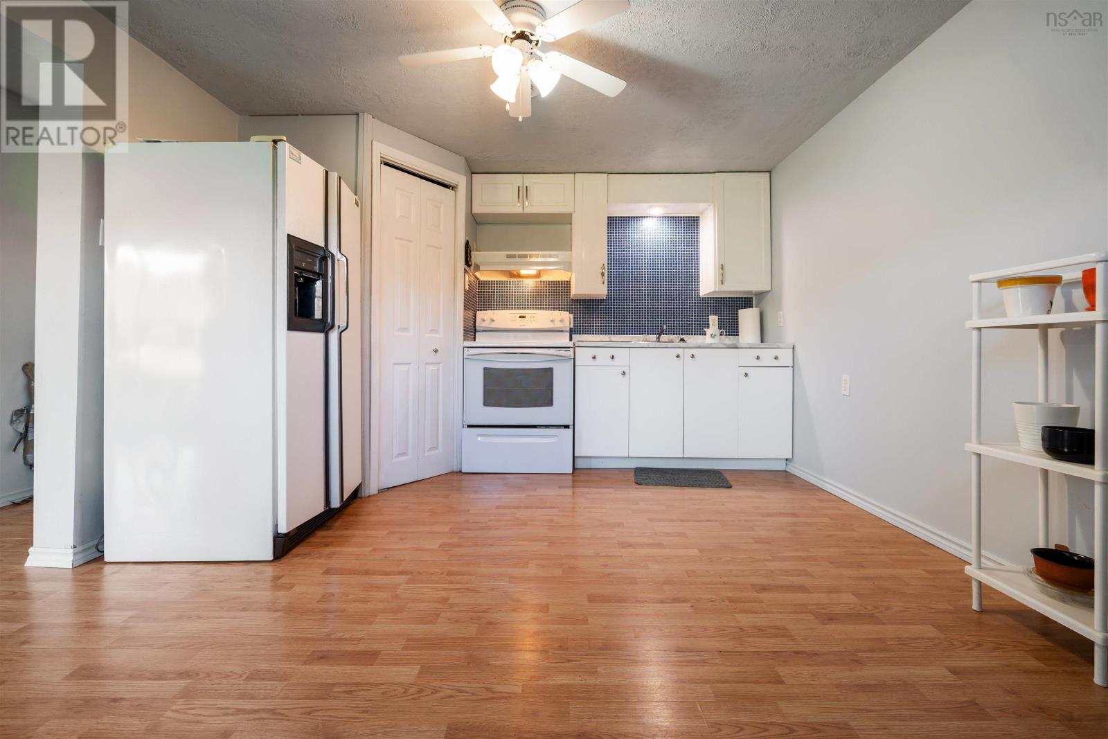 392 Birch Hill Road Property Photo 34