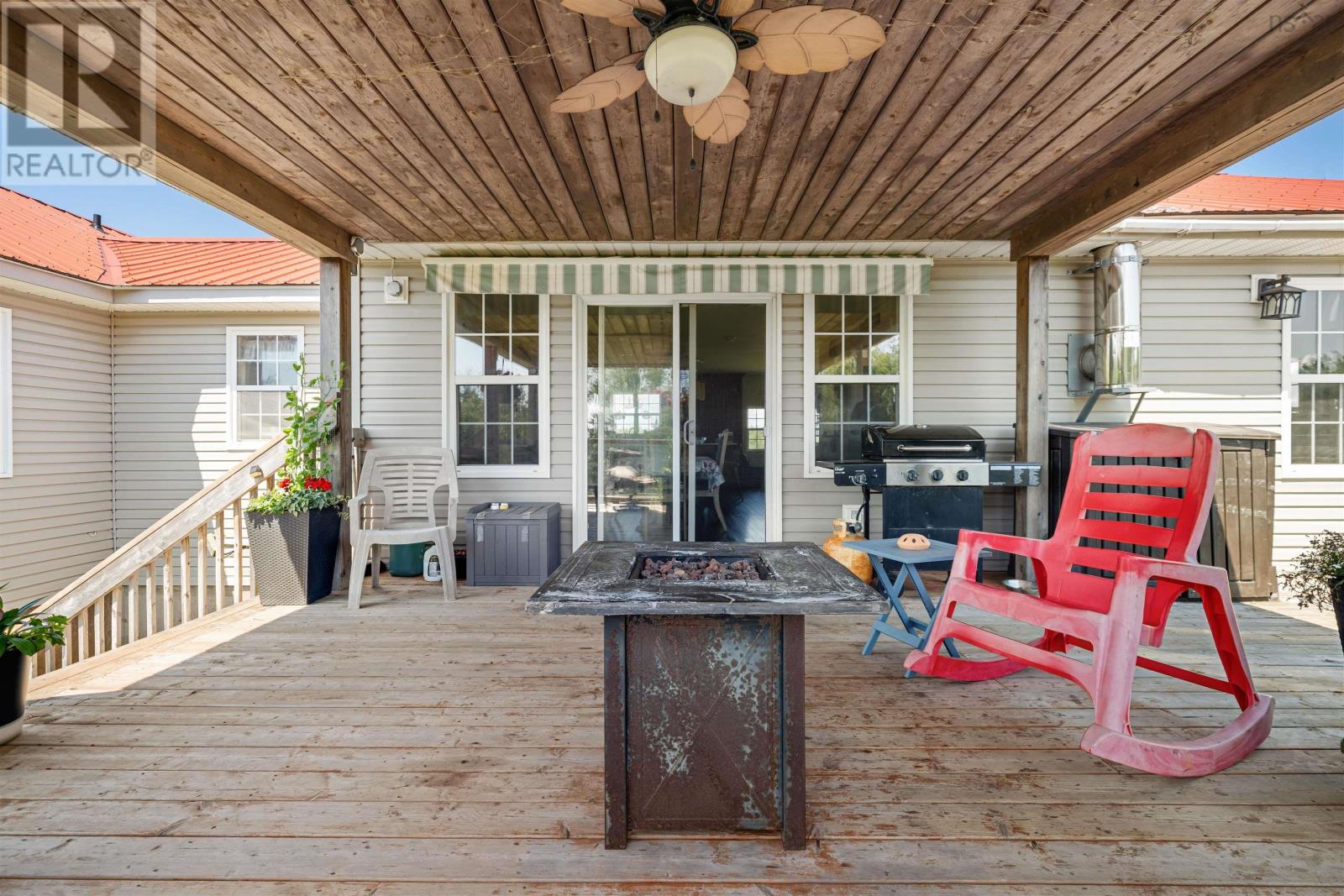 392 Birch Hill Road Property Photo 45