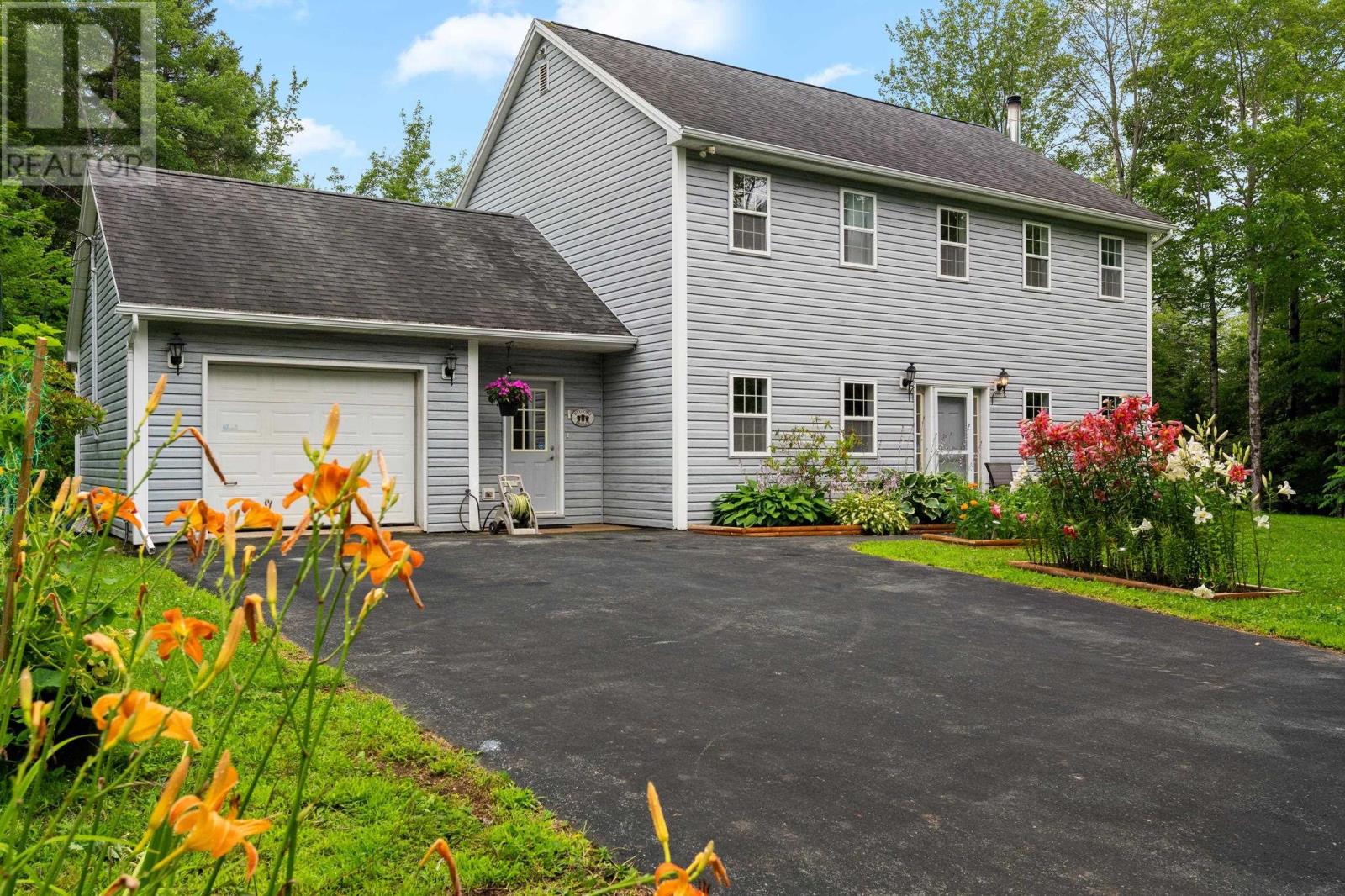 48 Wilcot Lane Property Photo 1