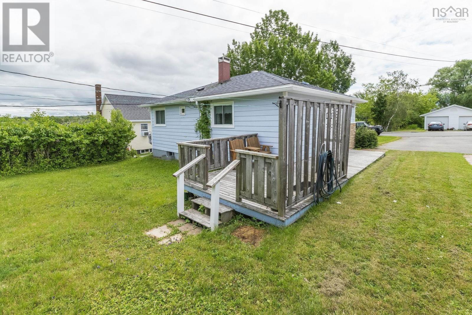 13 Campbells Lane Property Photo 28