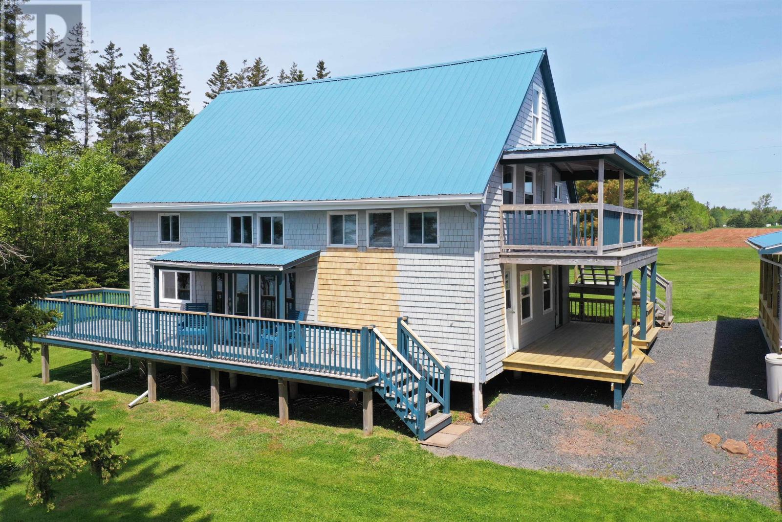 11561 Shore Road Property Photo 5