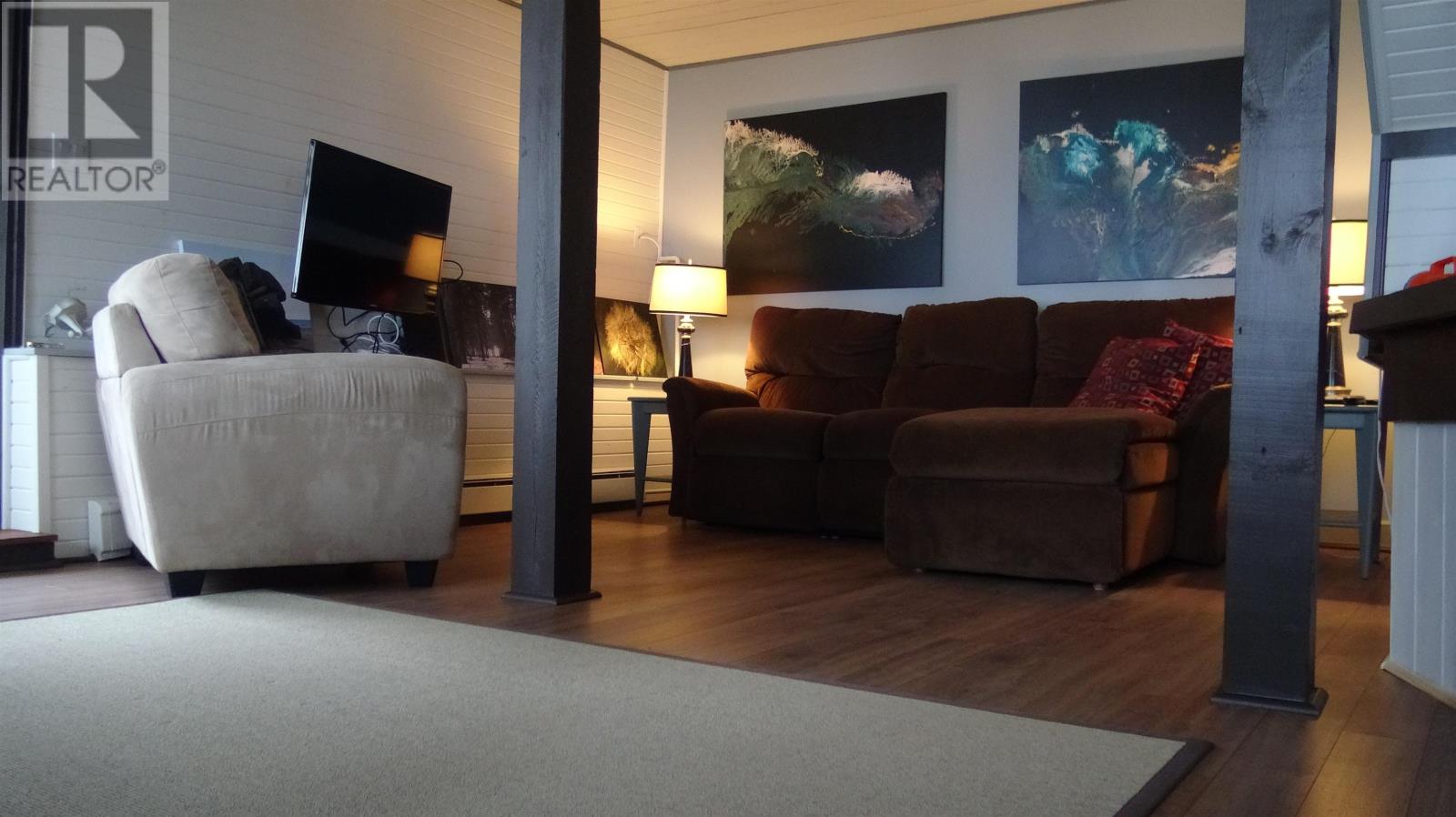11561 Shore Road Property Photo 22