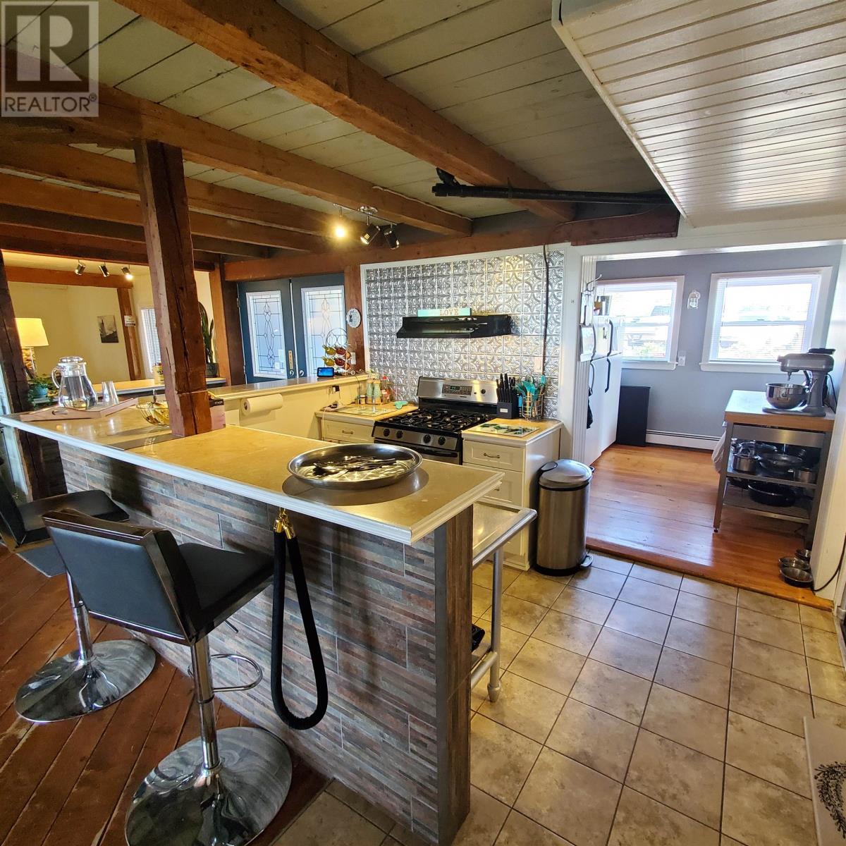 11561 Shore Road Property Photo 24