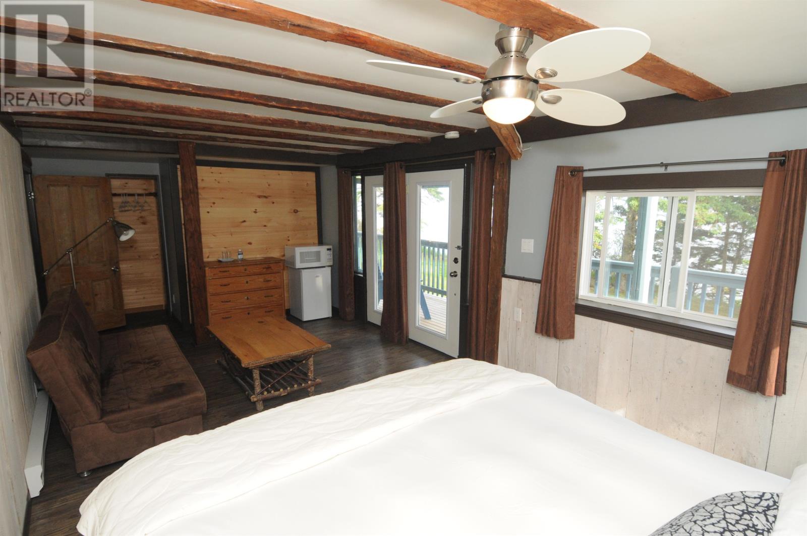 11561 Shore Road Property Photo 40