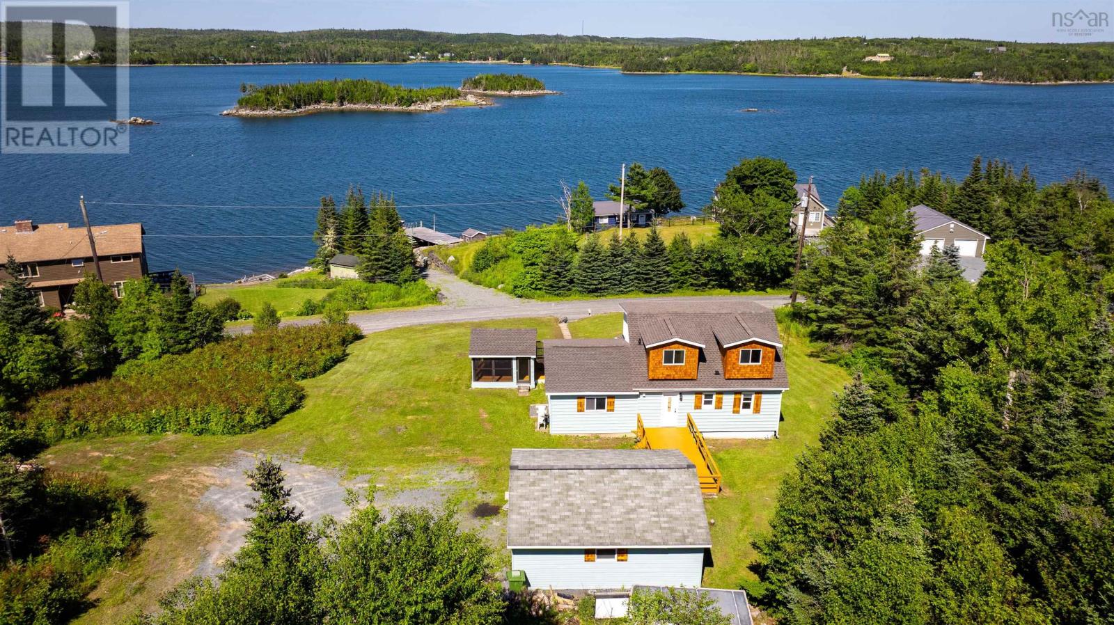 115 Harbourview Drive Property Photo 1