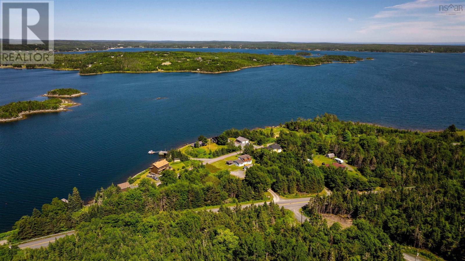 115 Harbourview Drive Property Photo 8