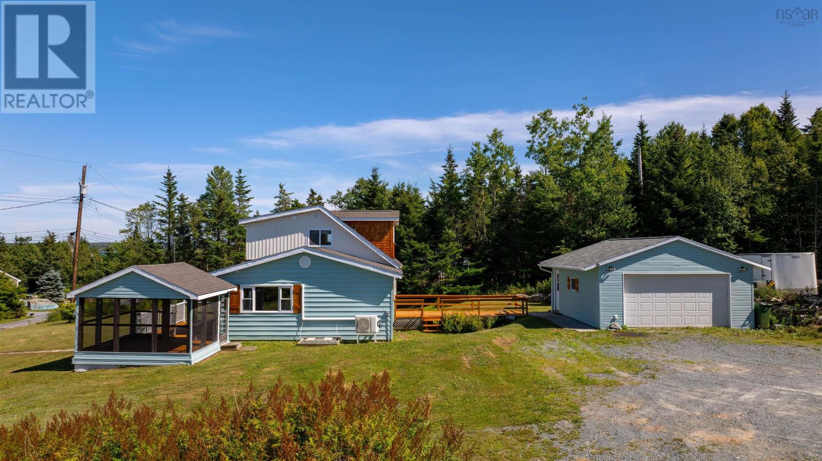 115 Harbourview Drive Property Photo 12