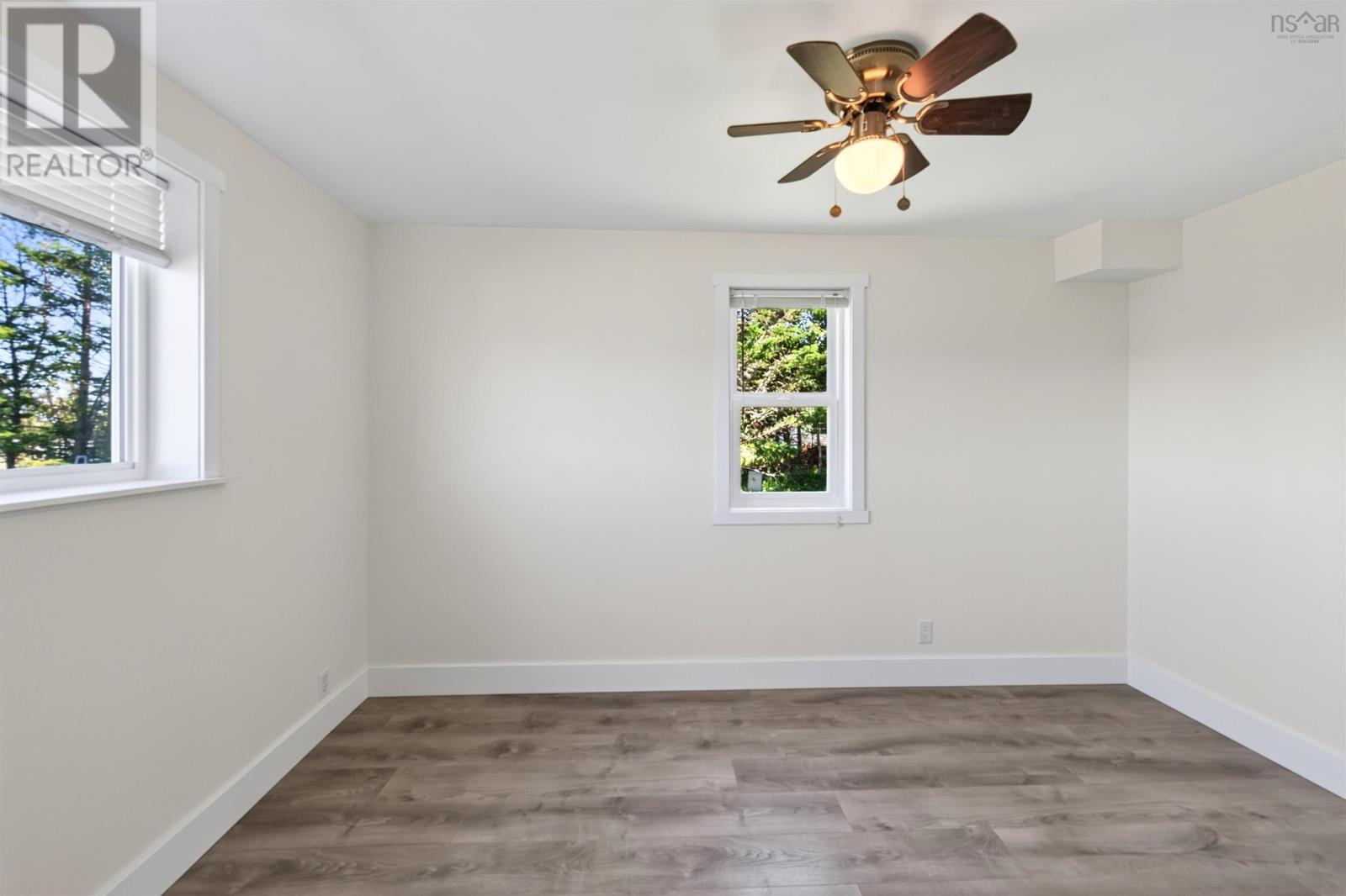 115 Harbourview Drive Property Photo 22