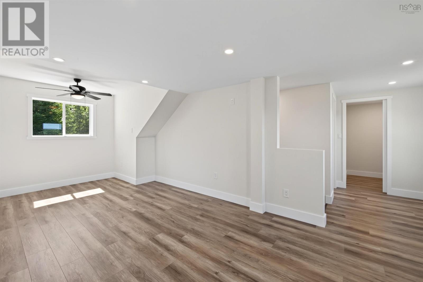 115 Harbourview Drive Property Photo 38