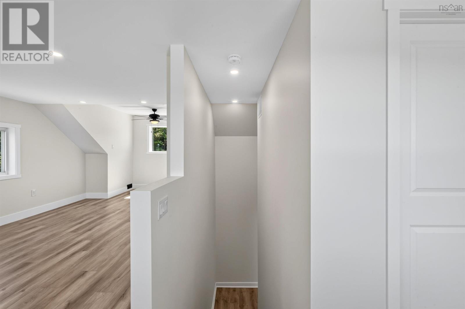 115 Harbourview Drive Property Photo 41