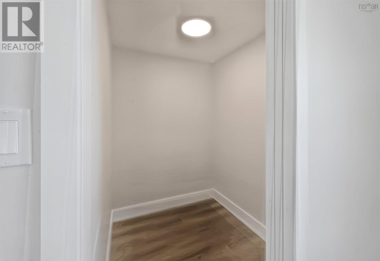 115 Harbourview Drive Property Photo 43