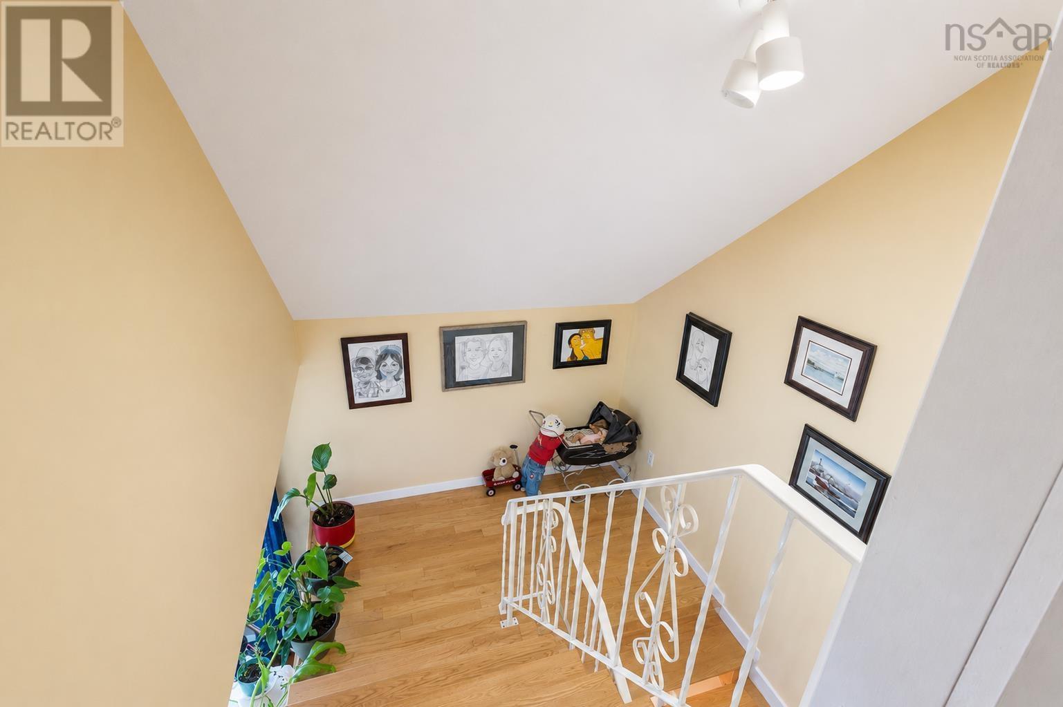 488 Purves Street Property Photo 20