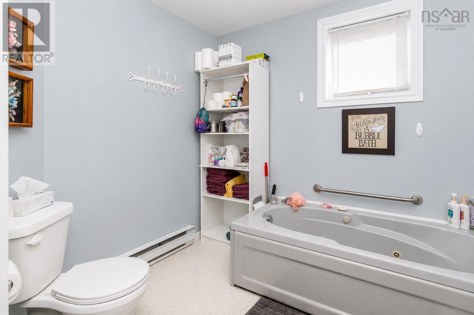 488 Purves Street Property Photo 25