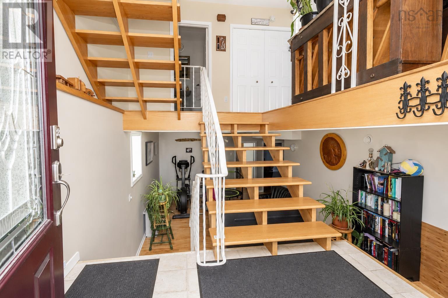 488 Purves Street Property Photo 28