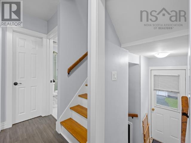 4 Elmdale Crescent Property Photo 42