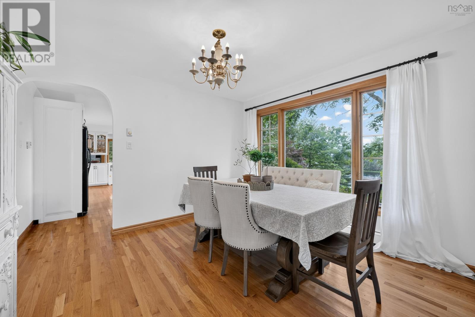 1864 Kings Road Property Photo 25