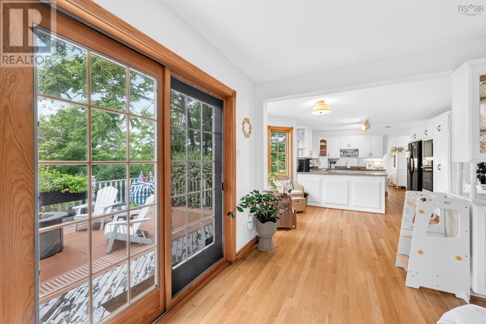 1864 Kings Road Property Photo 30