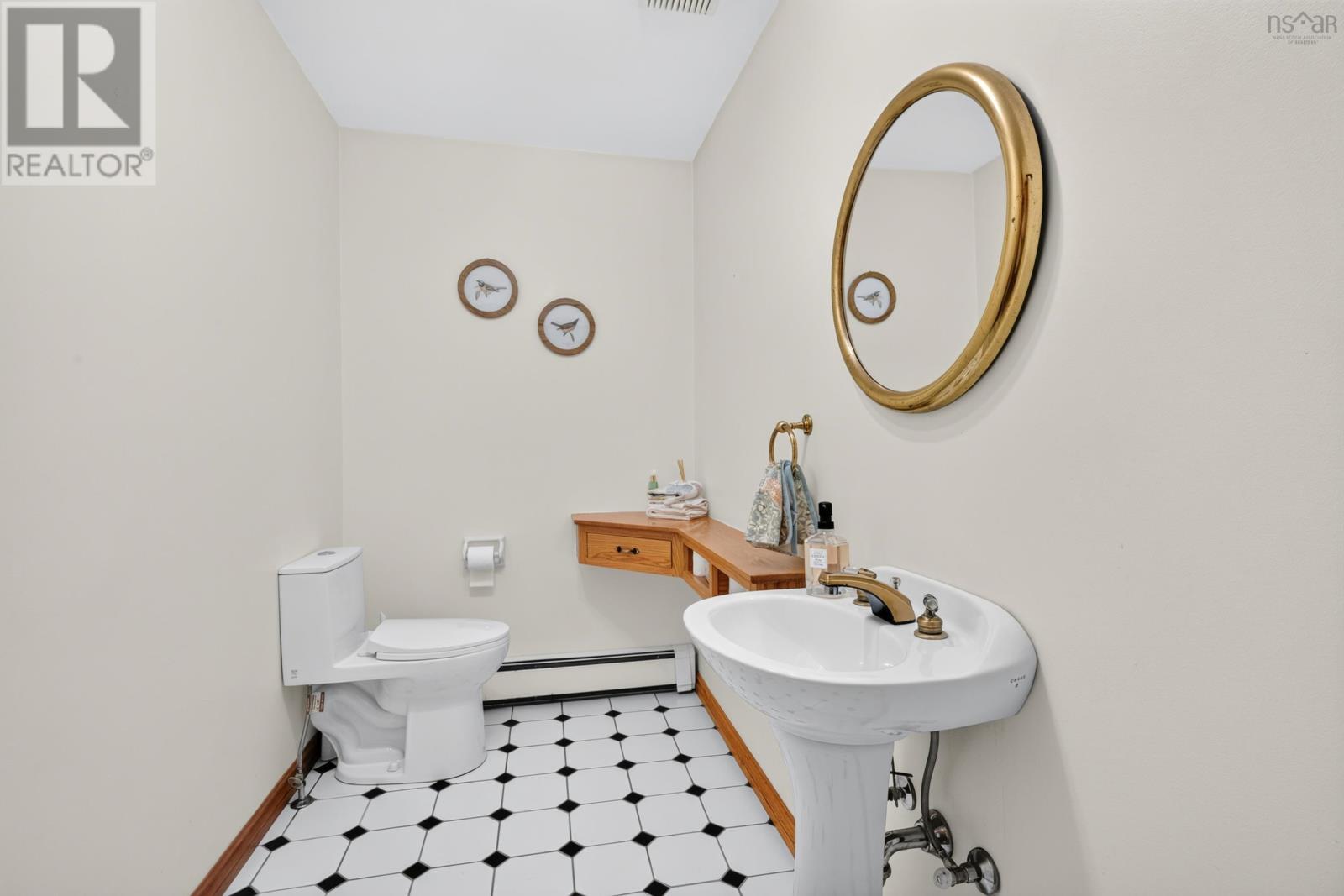 1864 Kings Road Property Photo 43