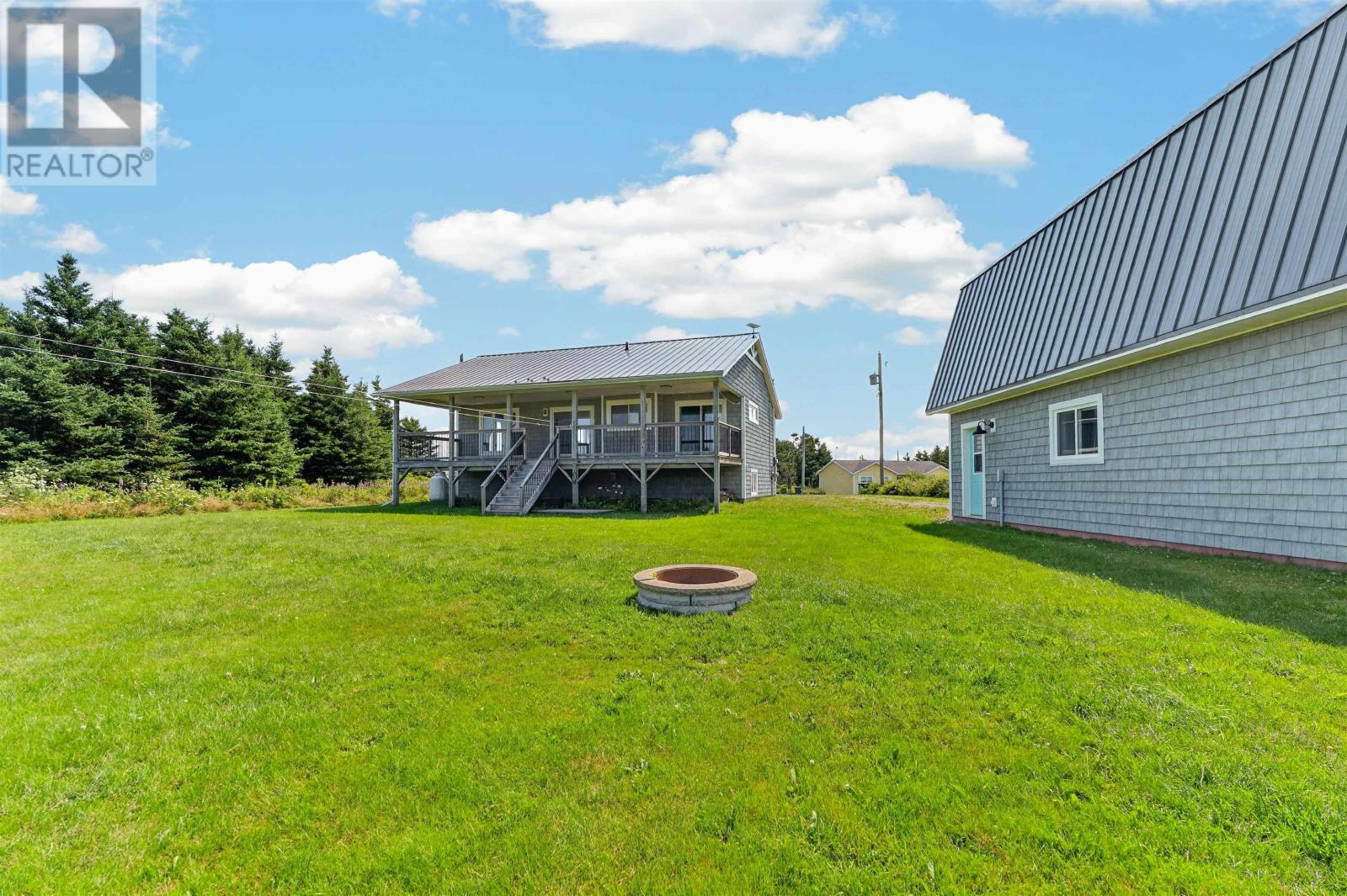 19 Pendergast Drive Property Photo 8