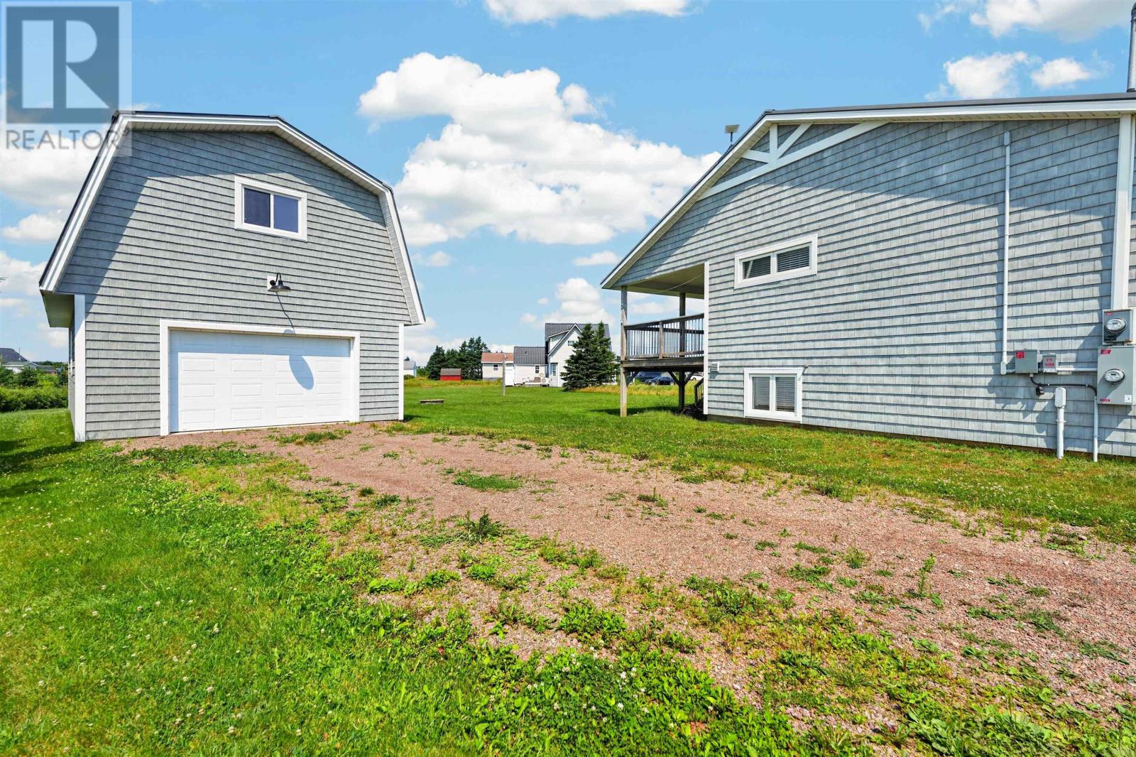 19 Pendergast Drive Property Photo 13