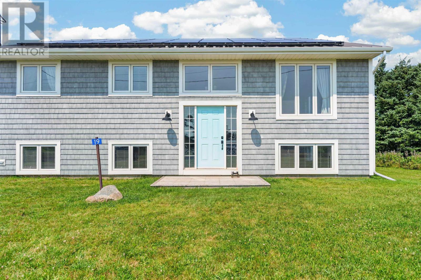 19 Pendergast Drive Property Photo 16