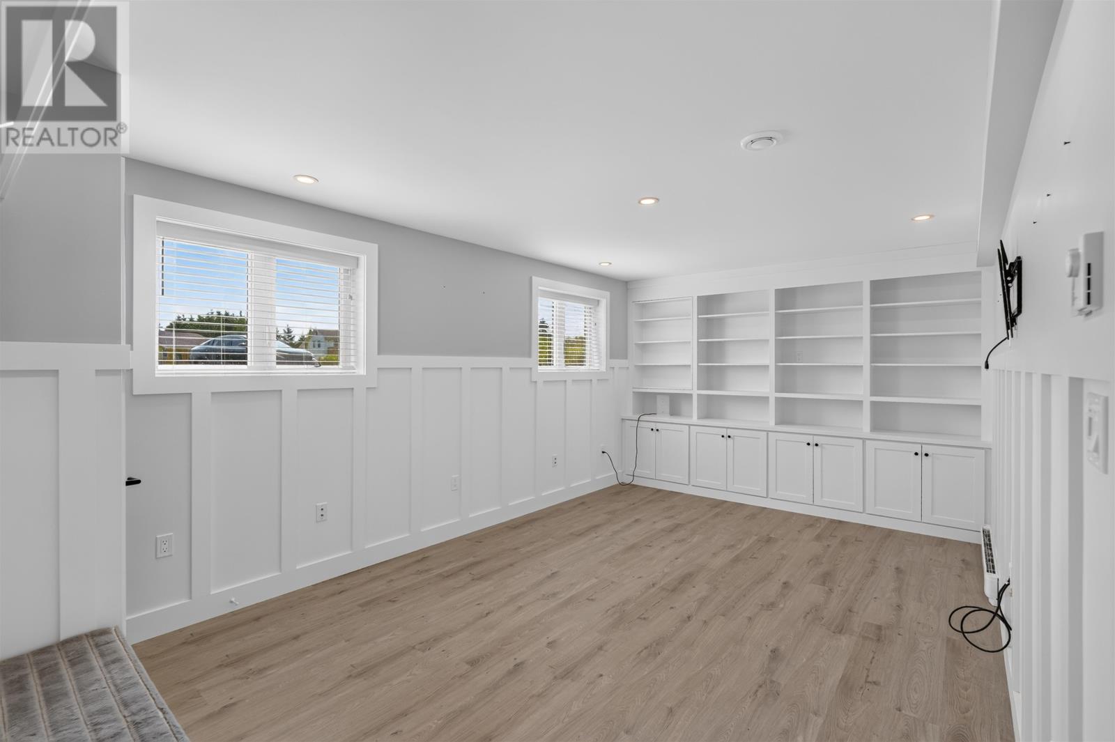 19 Pendergast Drive Property Photo 41