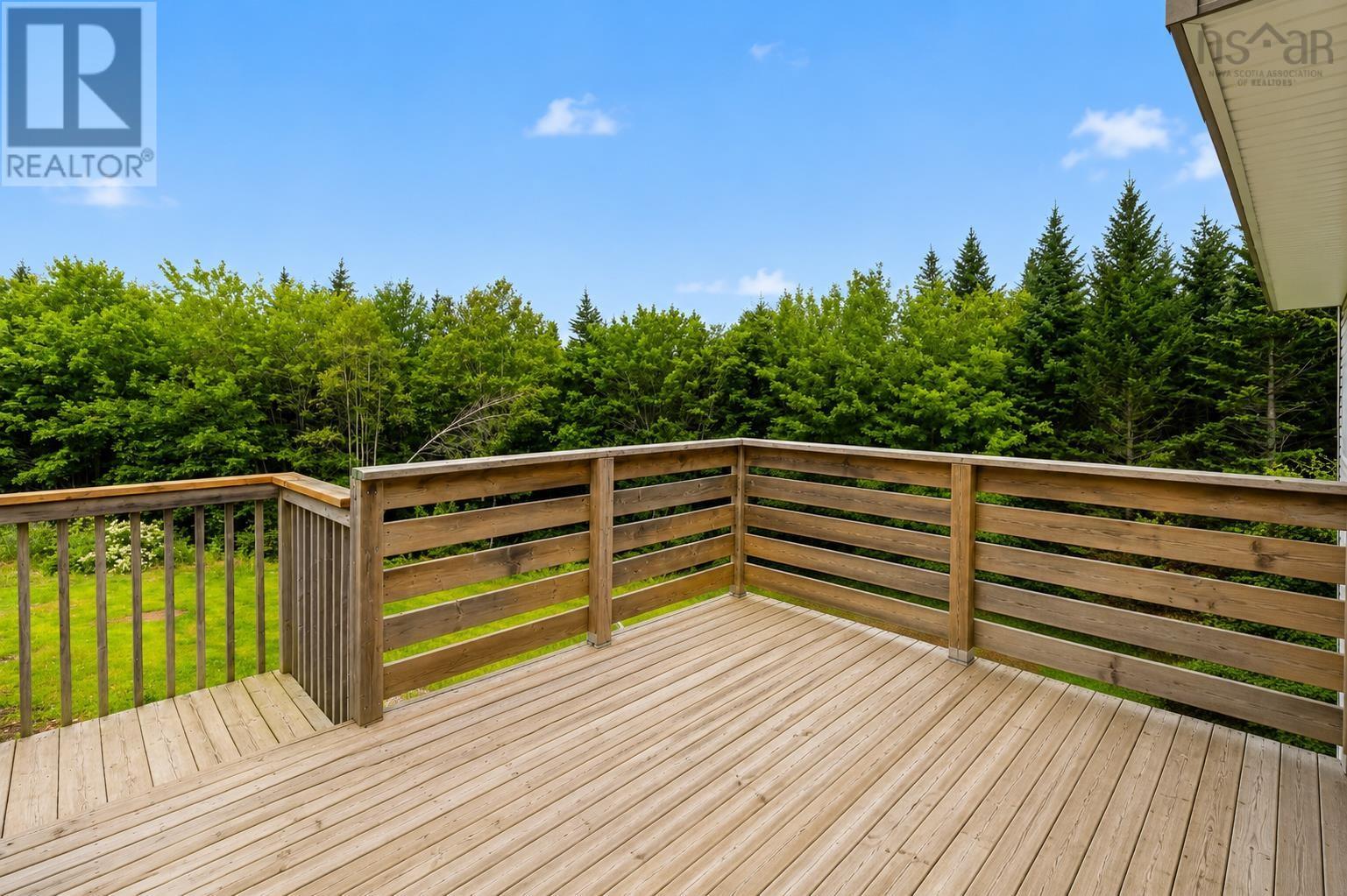 110 Gleneagles Drive Property Photo 35