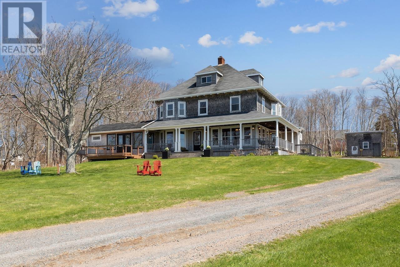 21 Breakwater Street Property Photo 1