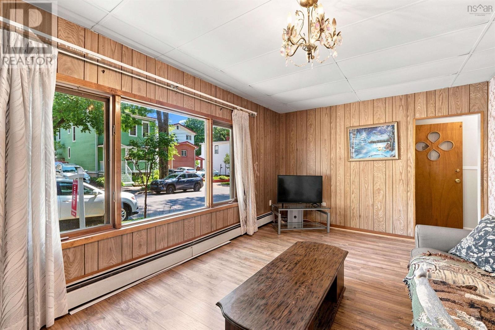 6355/6357 Cork Street Property Photo 7