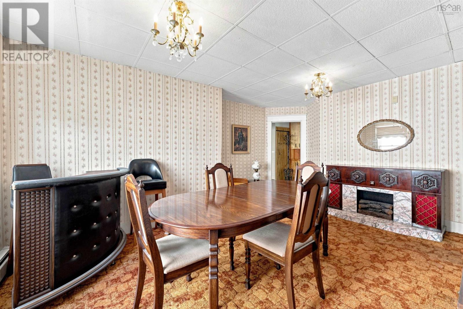 6355/6357 Cork Street Property Photo 15
